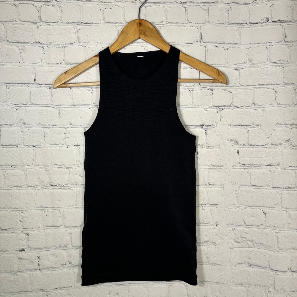 Lululemon Racerback Tank Top 2.0‎ Black Athletic Workout Shirt Athleisure Active